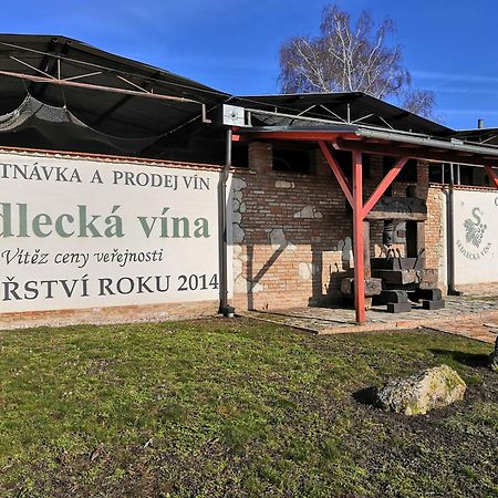 Penzion Sedlecká vína Sedlec (Breclav) Exterior foto