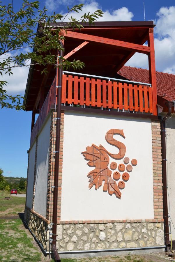 Penzion Sedlecká vína Sedlec (Breclav) Exterior foto